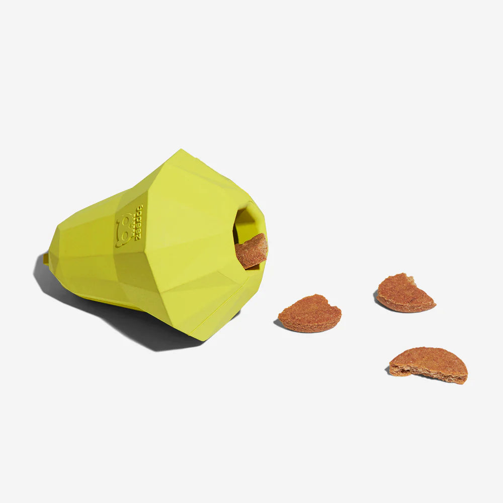 Dog Toy SUPER PEAR